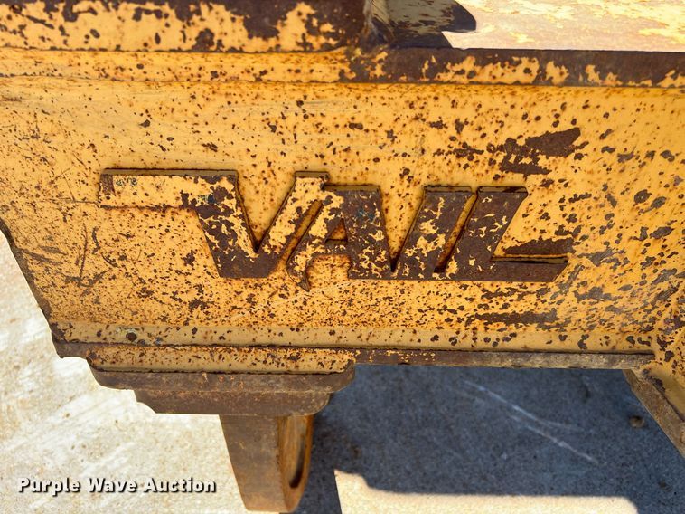 image for item DQ2269 2018 Caterpillar D6T LGP  dozer