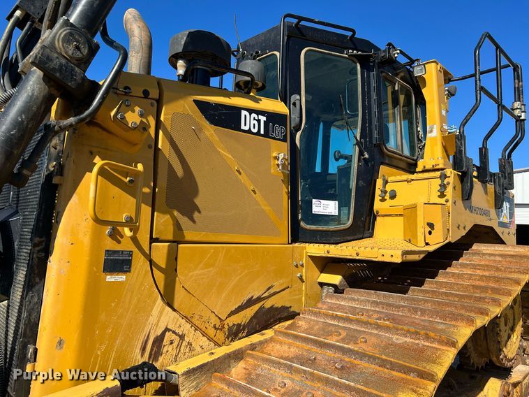 image for item DQ2269 2018 Caterpillar D6T LGP  dozer