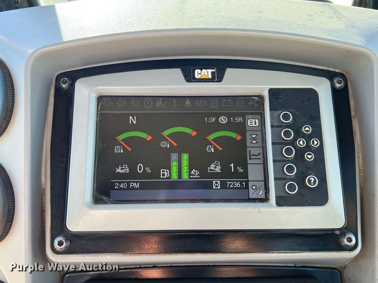 image for item DQ2269 2018 Caterpillar D6T LGP  dozer