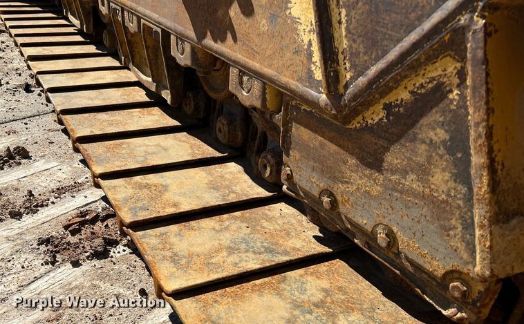 image for item DQ2269 2018 Caterpillar D6T LGP  dozer