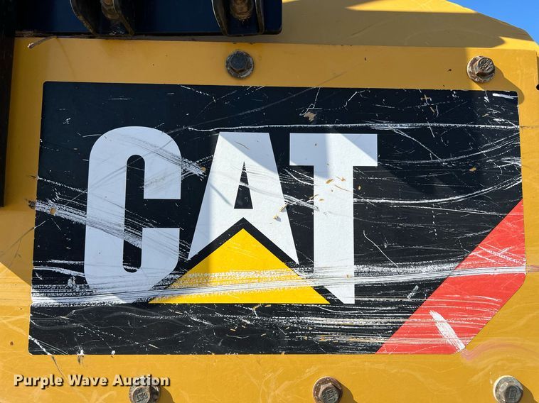 image for item DQ2269 2018 Caterpillar D6T LGP  dozer