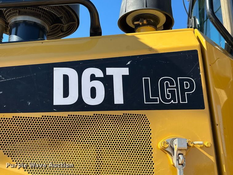 image for item DQ2269 2018 Caterpillar D6T LGP  dozer