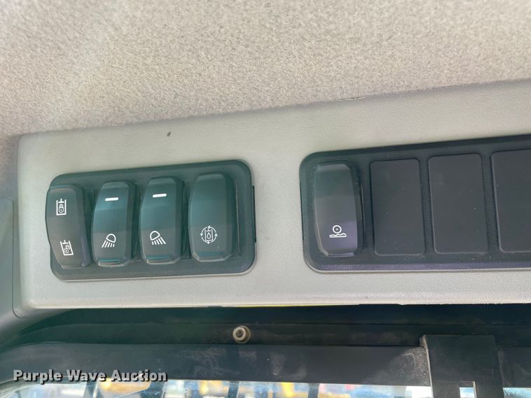 image for item DQ2270 2021 Caterpillar 259D3  tracked skid steer loader