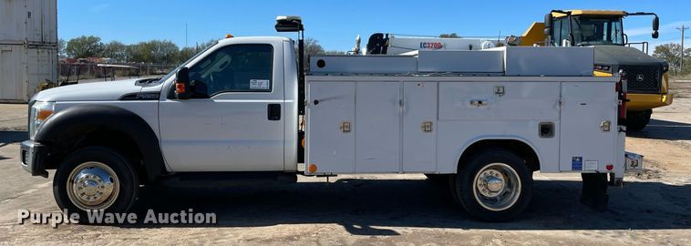 image for item DQ2273 2014 Ford F550 Super Duty  utility / service truck