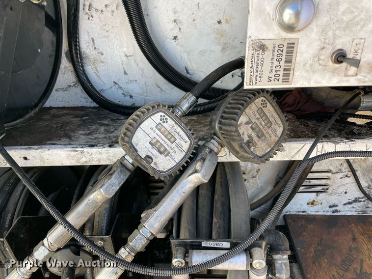 image for item DQ2273 2014 Ford F550 Super Duty  utility / service truck