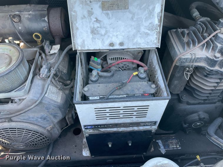 image for item DQ2273 2014 Ford F550 Super Duty  utility / service truck