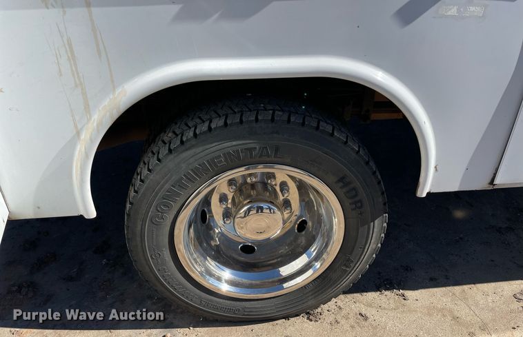 image for item DQ2273 2014 Ford F550 Super Duty  utility / service truck