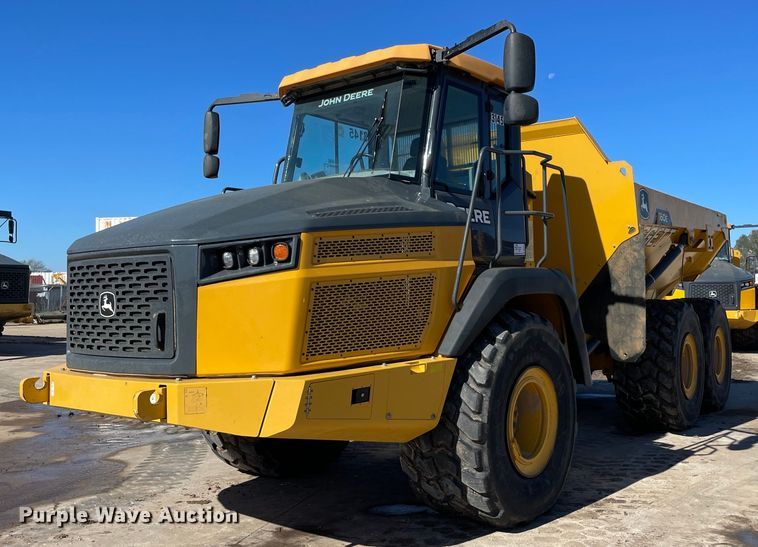 image for item DQ2274 2022 John Deere 260E  haul truck