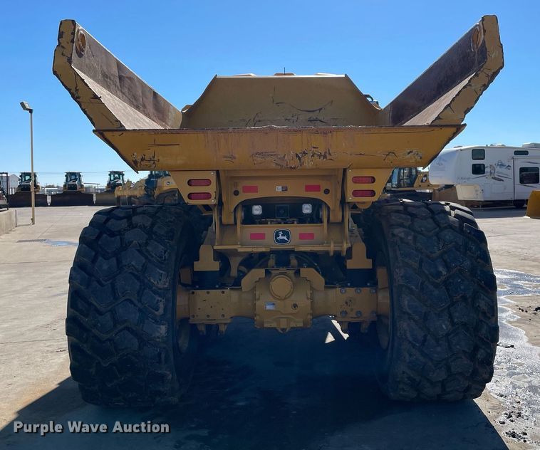 image for item DQ2274 2022 John Deere 260E  haul truck