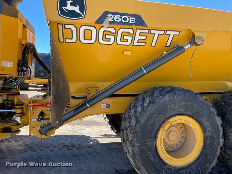 image for item DQ2274 2022 John Deere 260E  haul truck