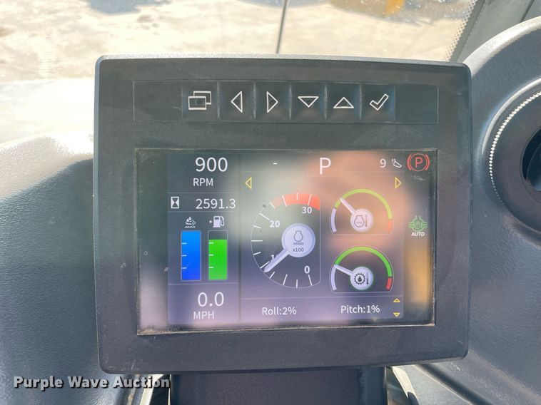 image for item DQ2274 2022 John Deere 260E  haul truck