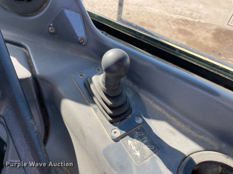 image for item DQ2274 2022 John Deere 260E  haul truck