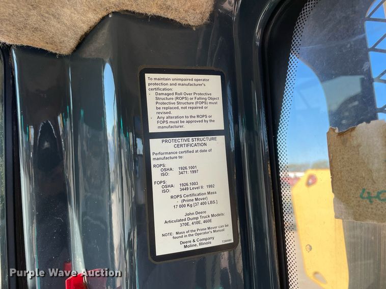 image for item DQ2275 2015 John Deere 410E  haul truck