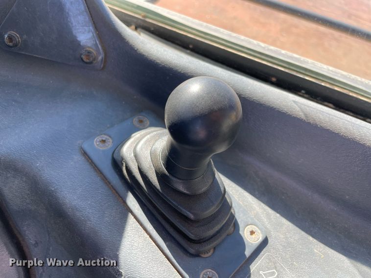 image for item DQ2276 2017 John Deere 410E  haul truck