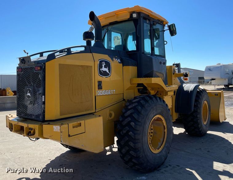image for item DQ2277 2022 John Deere 544 P-TIER  wheel loader