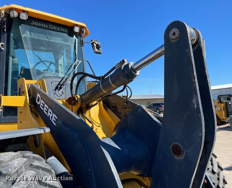 image for item DQ2277 2022 John Deere 544 P-TIER  wheel loader