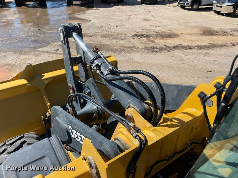 image for item DQ2277 2022 John Deere 544 P-TIER  wheel loader