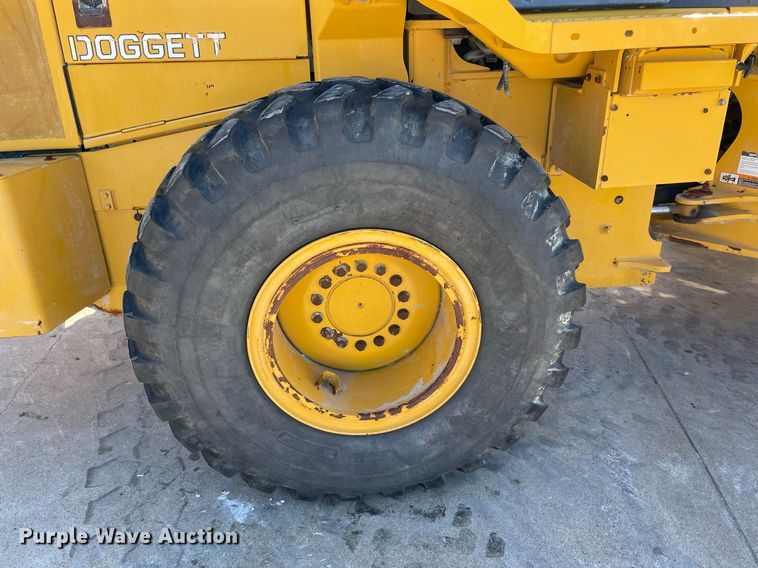 image for item DQ2277 2022 John Deere 544 P-TIER  wheel loader