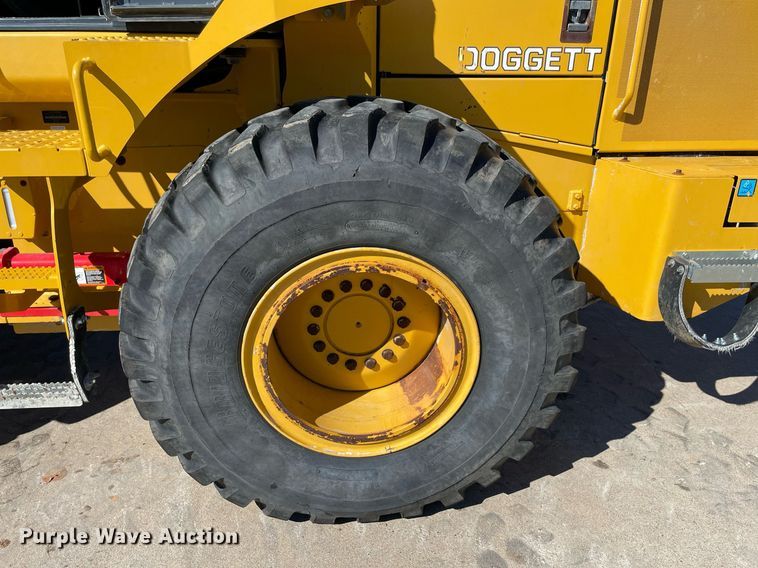 image for item DQ2277 2022 John Deere 544 P-TIER  wheel loader