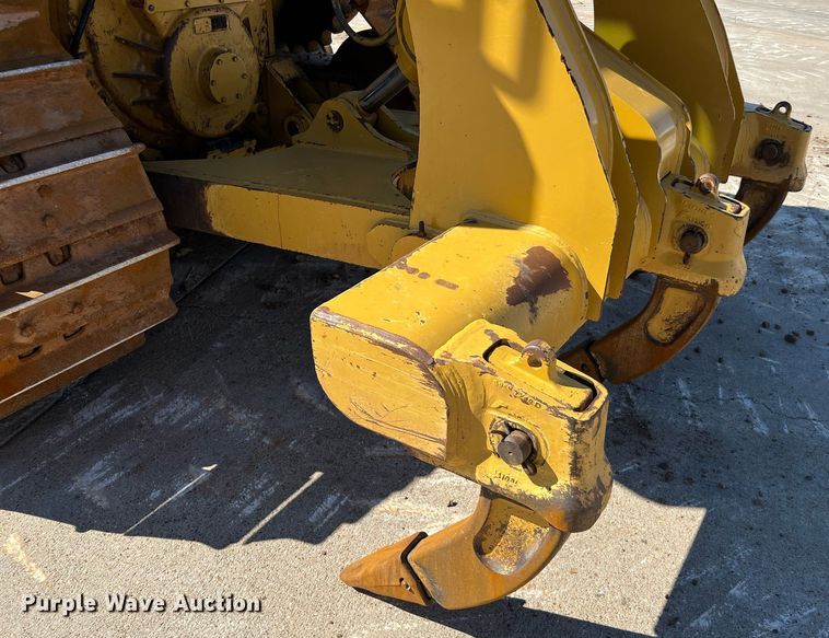 image for item DQ2278 2015 Caterpillar D6T XW  dozer