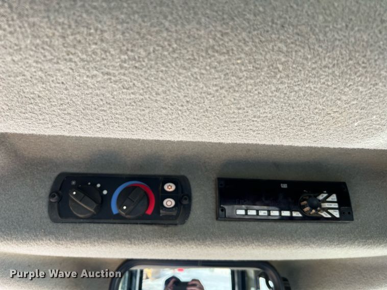 image for item DQ2278 2015 Caterpillar D6T XW  dozer