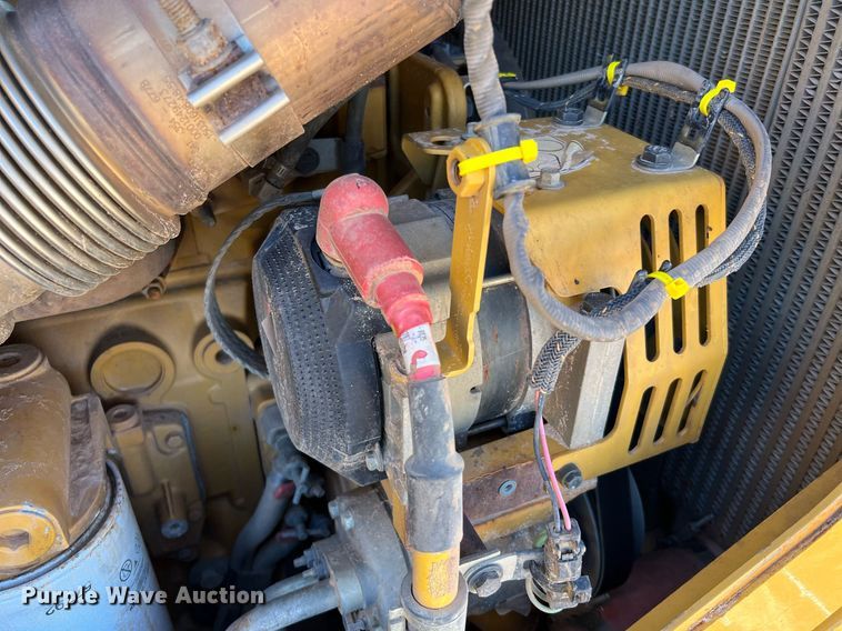 image for item DQ2278 2015 Caterpillar D6T XW  dozer