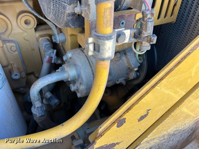 image for item DQ2278 2015 Caterpillar D6T XW  dozer