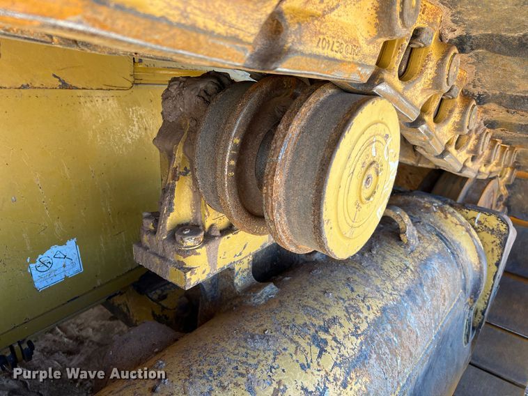 image for item DQ2278 2015 Caterpillar D6T XW  dozer