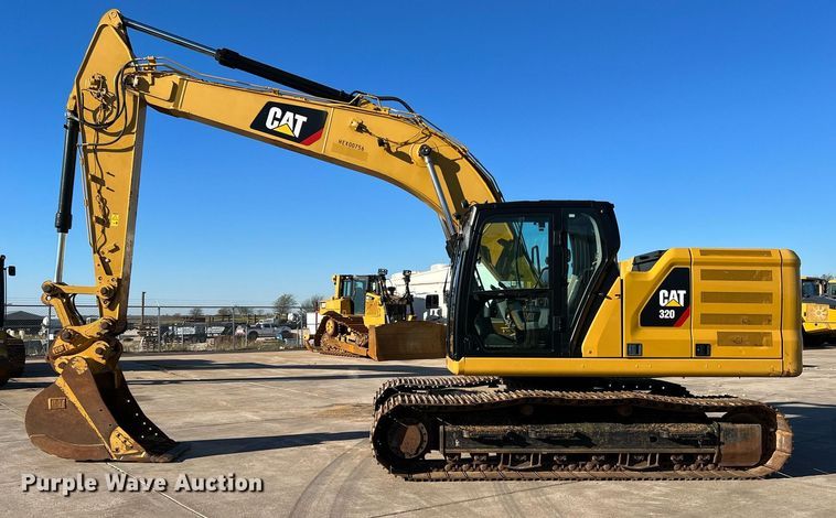 image for item DQ2279 2018 Caterpillar 320  excavator