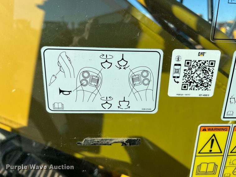 image for item DQ2279 2018 Caterpillar 320  excavator