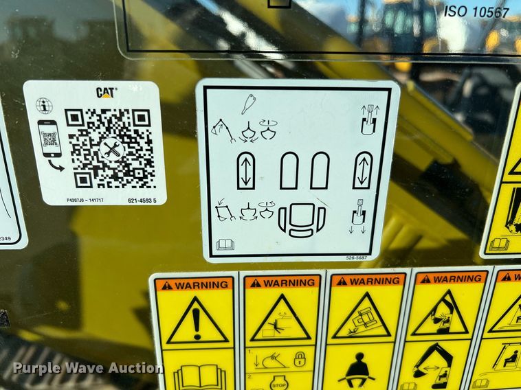 image for item DQ2279 2018 Caterpillar 320  excavator