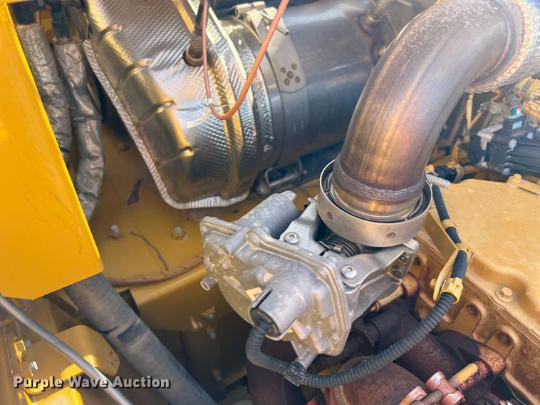 image for item DQ2279 2018 Caterpillar 320  excavator