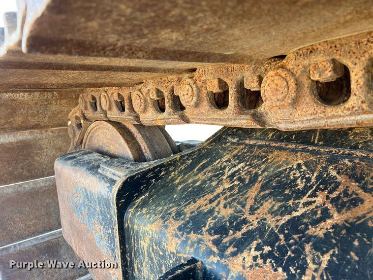 image for item DQ2279 2018 Caterpillar 320  excavator