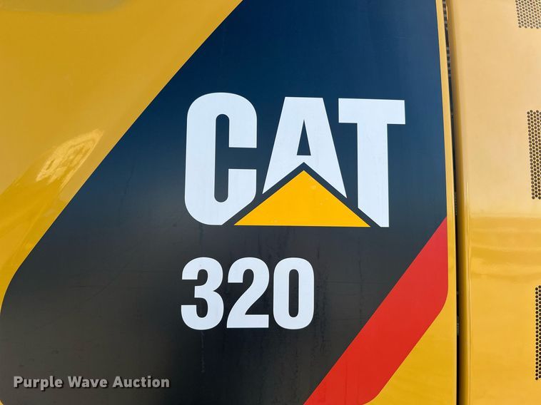 image for item DQ2279 2018 Caterpillar 320  excavator