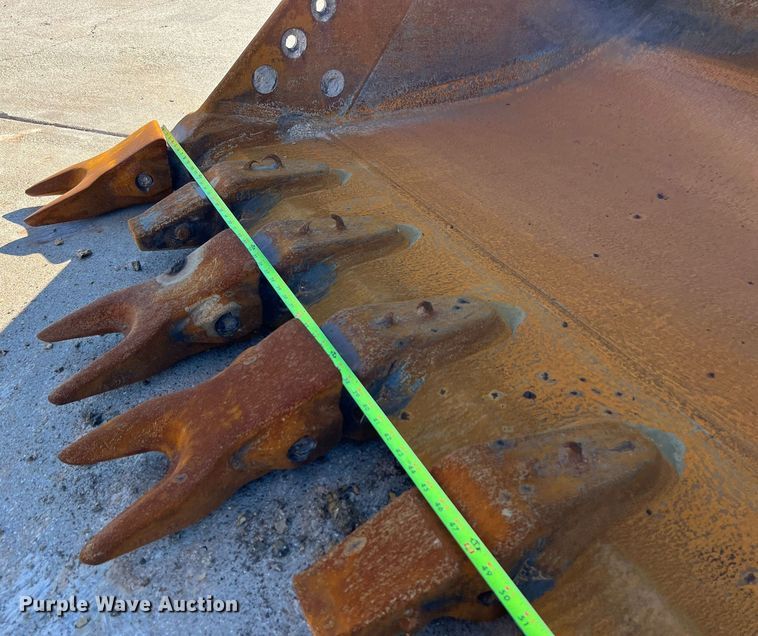 image for item DQ2280 2015 Caterpillar 336FL  excavator