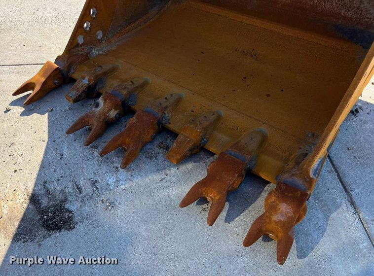 image for item DQ2280 2015 Caterpillar 336FL  excavator