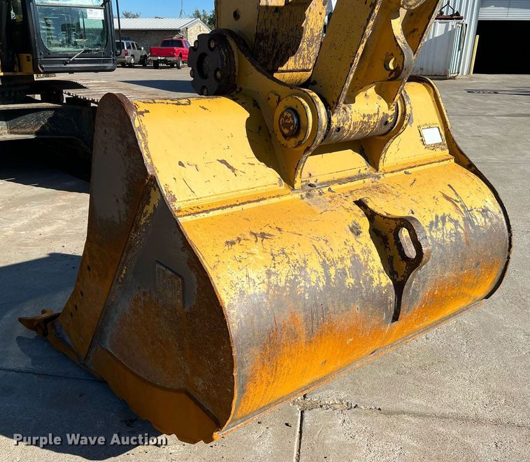 image for item DQ2280 2015 Caterpillar 336FL  excavator