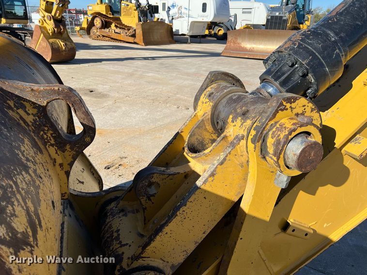 image for item DQ2280 2015 Caterpillar 336FL  excavator