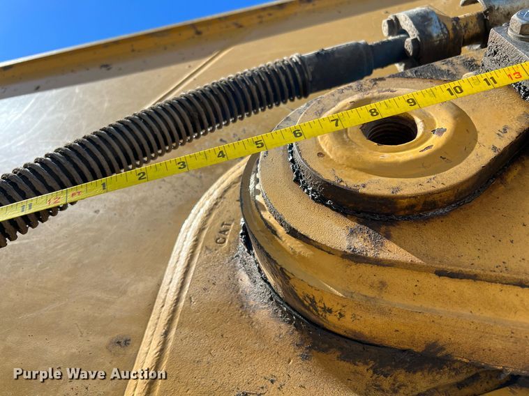 image for item DQ2280 2015 Caterpillar 336FL  excavator