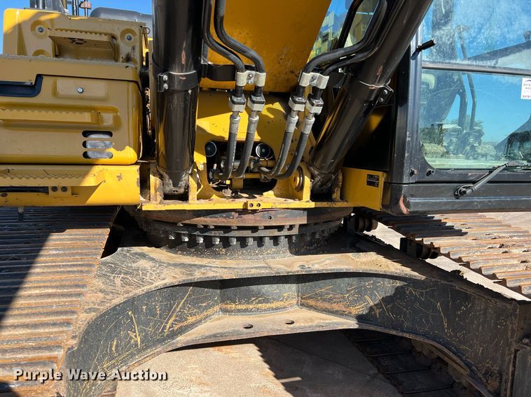 image for item DQ2280 2015 Caterpillar 336FL  excavator