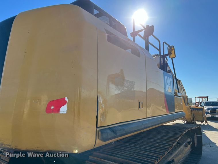 image for item DQ2280 2015 Caterpillar 336FL  excavator