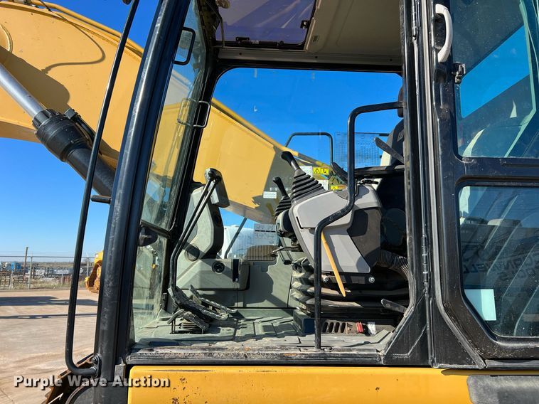 image for item DQ2280 2015 Caterpillar 336FL  excavator