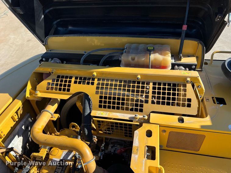 image for item DQ2280 2015 Caterpillar 336FL  excavator