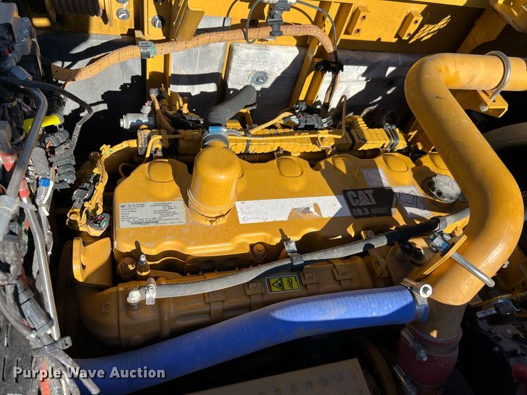 image for item DQ2280 2015 Caterpillar 336FL  excavator