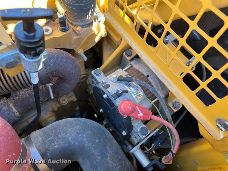 image for item DQ2280 2015 Caterpillar 336FL  excavator