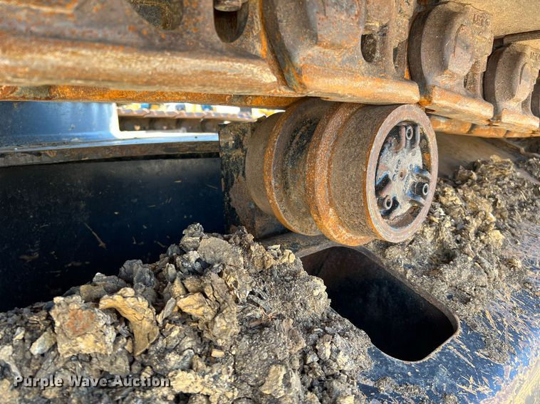 image for item DQ2280 2015 Caterpillar 336FL  excavator