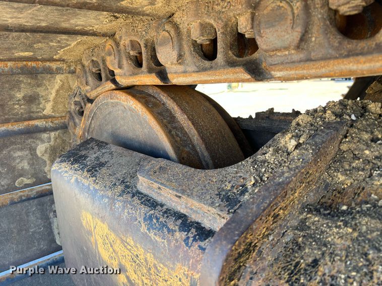 image for item DQ2280 2015 Caterpillar 336FL  excavator