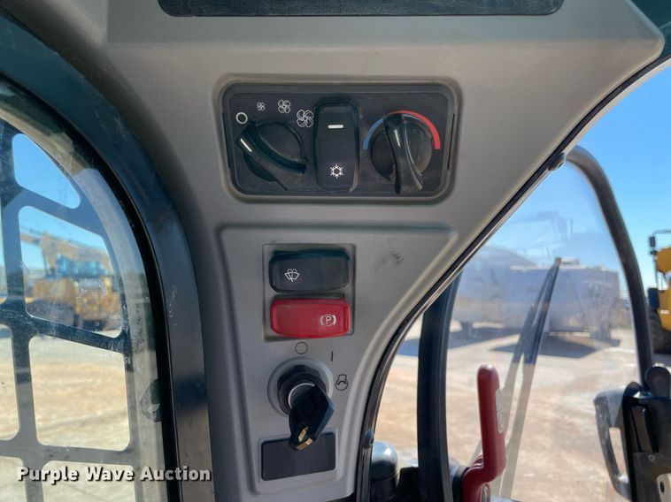 image for item DQ2281 2020 Caterpillar 259D3  tracked skid steer loader