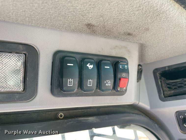 image for item DQ2281 2020 Caterpillar 259D3  tracked skid steer loader