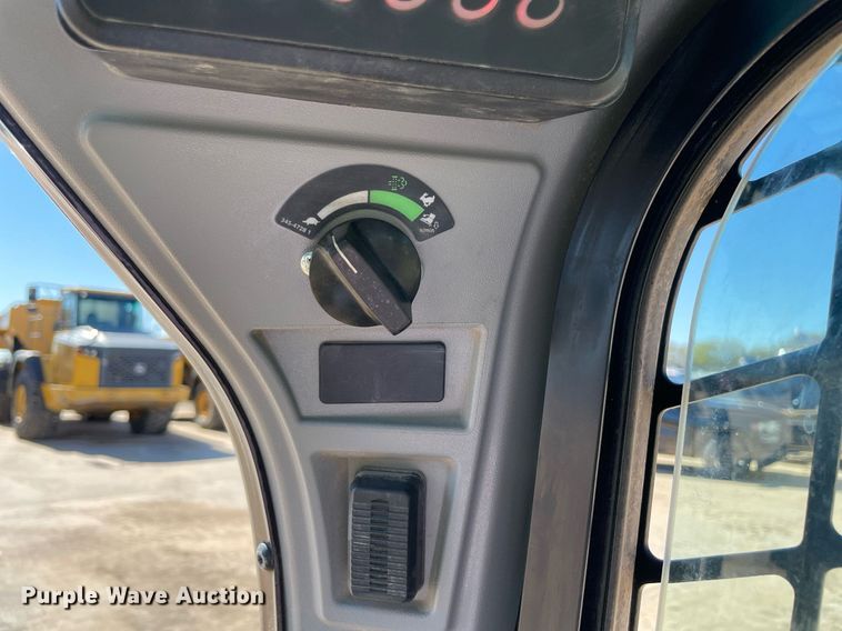 image for item DQ2281 2020 Caterpillar 259D3  tracked skid steer loader